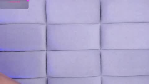 Nia online show from March 19, 2026, 12:20 pm