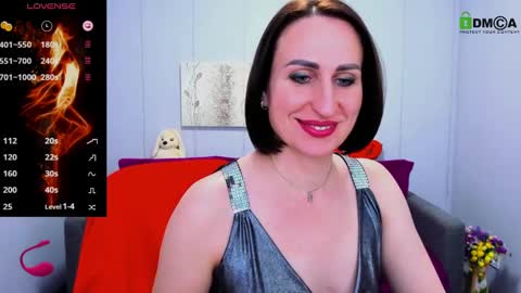 Snapshot of niasmithh chatting on February 22, 2025, 5:13 pm niasmithh online show from February 22, 2025, 5:13 pm