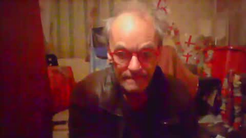 Snapshot of nice6body chatting on October 11, 2025, 12:32 am nice6body online show from October 11, 2025, 12:32 am