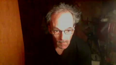 Snapshot of nice6body chatting on May 9, 2026, 11:32 pm nice6body online show from May 9, 2026, 11:32 pm