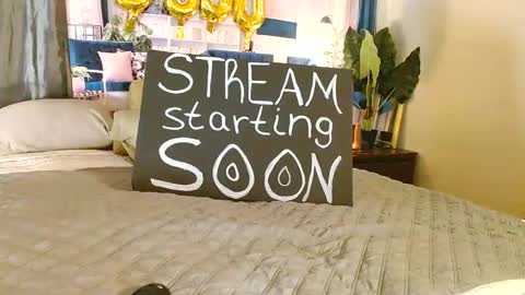 Snapshot of niceandsavvy chatting on October 19, 2025, 4:46 am NICE AND SAVVY online show from October 19, 2025, 4:46 am