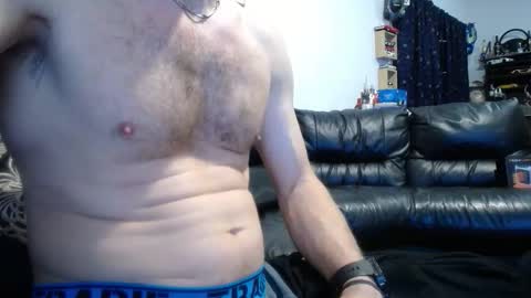 Snapshot of niceasscammo69 chatting on October 12, 2025, 2:05 pm niceasscammo69 online show from October 12, 2025, 2:05 pm