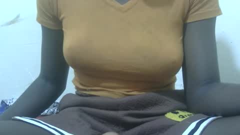 Snapshot of nicegirl200 chatting on February 7, 2026, 6:44 pm nicegirl200 online show from February 7, 2026, 6:44 pm