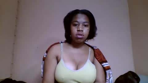 Snapshot of nicelly01 chatting on June 6, 2026, 4:06 am nicelly01 online show from June 6, 2026, 4:06 am