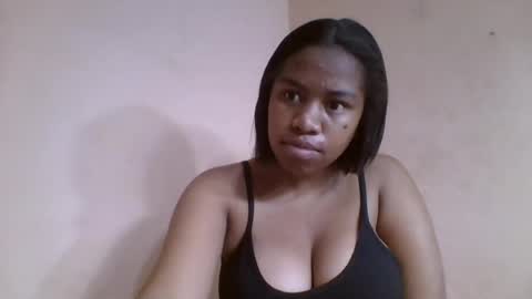Snapshot of nicelly01 chatting on June 14, 2026, 3:19 am nicelly01 online show from June 14, 2026, 3:19 am