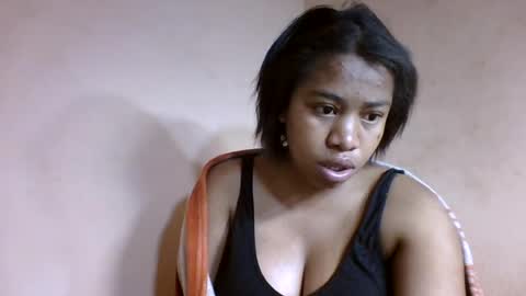 Snapshot of nicelly01 chatting on July 13, 2026, 6:05 am nicelly01 online show from July 13, 2026, 6:05 am