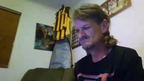 Sexiishaine online show from February 23, 2025, 4:24 pm