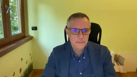 Andrew online show from April 21, 2026, 5:17 pm