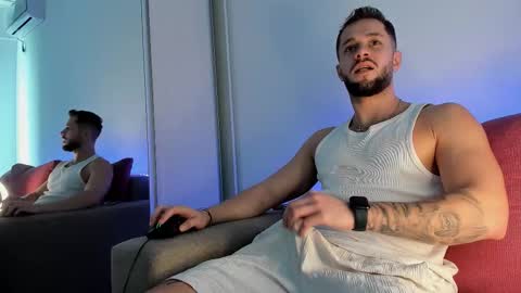 Snapshot of nicholassx chatting on October 24, 2025, 11:28 am Nicholassx online show from October 24, 2025, 11:28 am