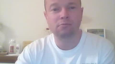 Snapshot of nick1990b chatting on March 23, 2026, 6:23 pm nick1990b online show from March 23, 2026, 6:23 pm