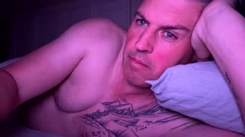 nick578320 online show from November 10, 2025, 1:21 pm