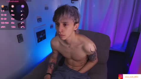 Snapshot of nick_bangover chatting on March 25, 2026, 7:42 pm Nico online show from March 25, 2026, 7:42 pm
