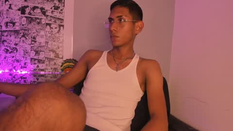 Snapshot of nick_collins20 chatting on December 31, 2024, 8:45 pm Nick online show from December 31, 2024, 8:45 pm