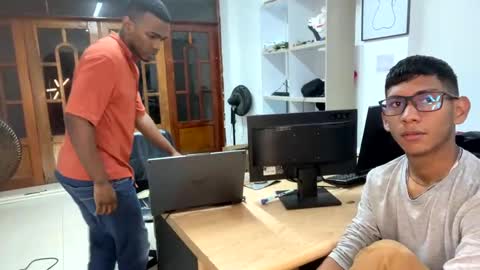 Snapshot of nick_collins20 chatting on February 22, 2025, 10:29 am Nick online show from February 22, 2025, 10:29 am