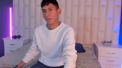 Snapshot of nick_collins20 chatting on March 1, 2025, 4:37 am Nick online show from March 1, 2025, 4:37 am