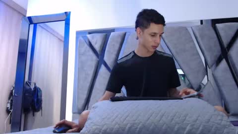 Nick Hot online show from April 9, 2026, 2:00 am