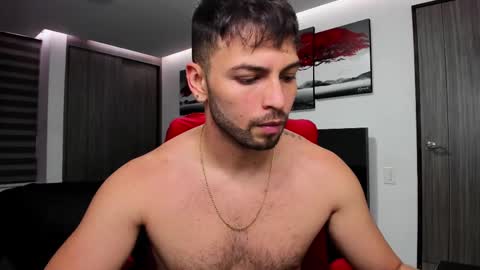 Snapshot of nick_klaus chatting on February 20, 2025, 11:21 pm Nick Klaus online show from February 20, 2025, 11:21 pm