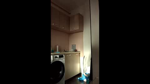 Nick online show from April 3, 2026, 2:37 pm