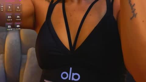 nickollsaenz online show from May 17, 2026, 6:55 am
