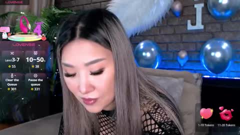 Today is my 41st birthday  And in 2 hours Im waiting for you on the stream Stock up on tokens and a good mood Nicky online show from February 16, 2026, 1:07 pm