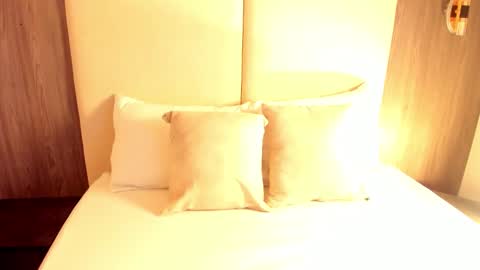 Nicky  online show from March 3, 2026, 2:39 am