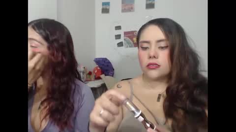 Nickyandcam online show from November 21, 2025, 10:52 pm