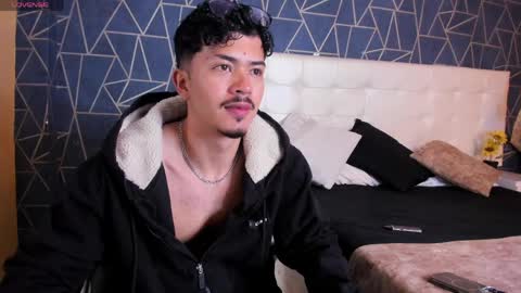 Nicolai online show from April 1, 2026, 12:28 pm