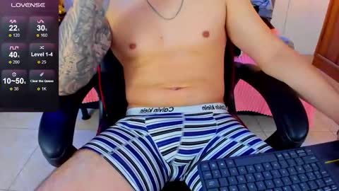 nicolas_james_sc online show from February 12, 2026, 2:56 pm