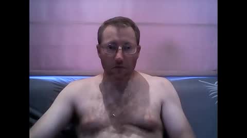nicolaslapin87 online show from June 2, 2026, 4:53 pm