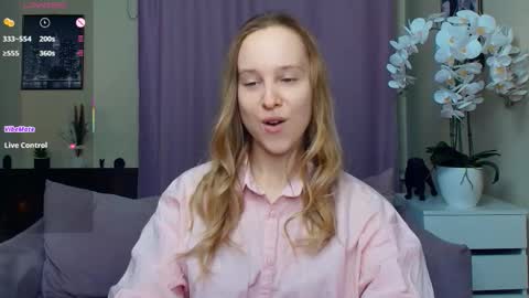 Nicoletta online show from March 29, 2026, 6:41 pm