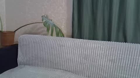 nicole_2104 online show from February 24, 2026, 8:34 am