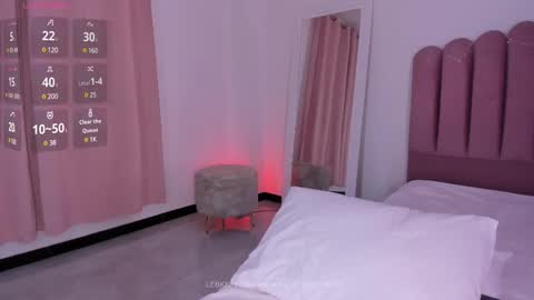 Snapshot of nicole_baker69 chatting on February 12, 2025, 11:09 pm Hi Im Ana FOLLOW ME ON IG Analee online show from February 12, 2025, 11:09 pm