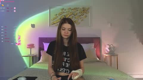 Snapshot of nicole_broown chatting on October 21, 2025, 9:48 pm Nicole online show from October 21, 2025, 9:48 pm