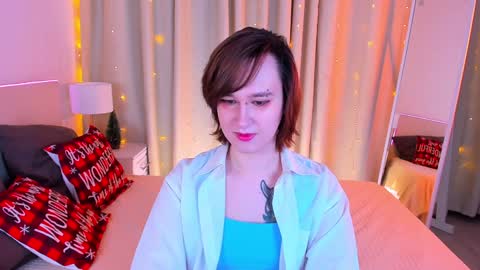Nicole online show from December 24, 2024, 8:49 pm