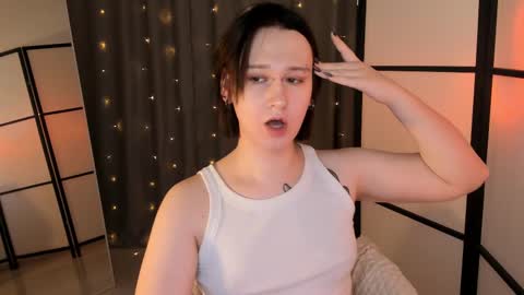 Nicole online show from February 19, 2025, 1:39 pm