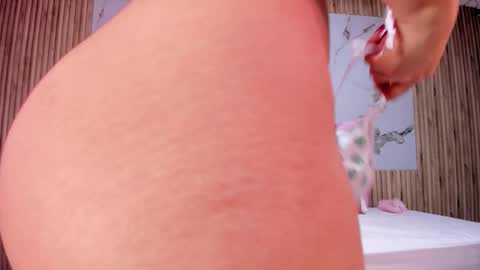 Snapshot of nicolee19_ chatting on March 20, 2026, 11:15 am nicolee19_ online show from March 20, 2026, 11:15 am