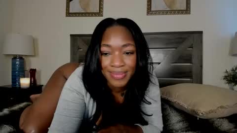 Snapshot of nicolesolace chatting on June 5, 2026, 9:31 pm Nicole online show from June 5, 2026, 9:31 pm