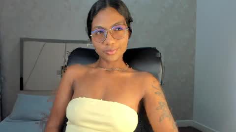 Nicol  online show from April 7, 2026, 2:45 am