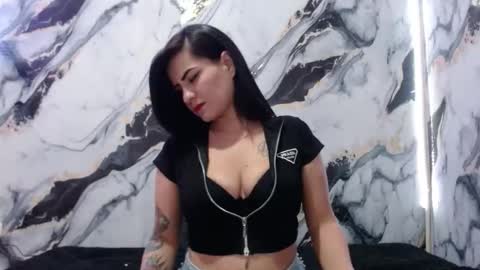 Snapshot of nicolle_gomes chatting on December 17, 2025, 8:48 pm nicolle gomes online show from December 17, 2025, 8:48 pm