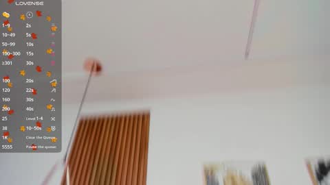 Nicol online show from November 8, 2025, 11:10 am