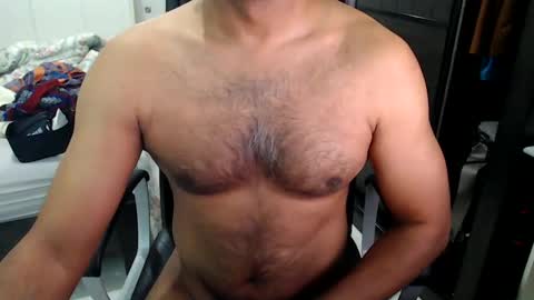 Snapshot of night_rider09711 chatting on December 7, 2024, 7:38 am night_rider09711 online show from December 7, 2024, 7:38 am