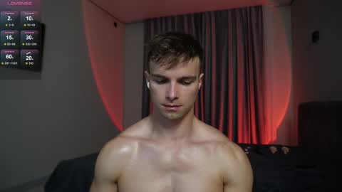 Nik online show from January 11, 2026, 4:28 am