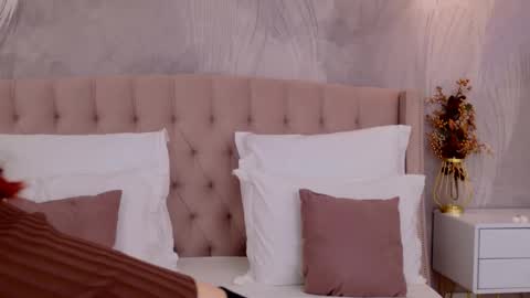 Nika online show from November 13, 2025, 3:05 am