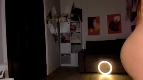 Nika online show from September 9, 2025, 5:12 pm