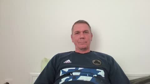 nikan77 online show from April 11, 2026, 7:45 am