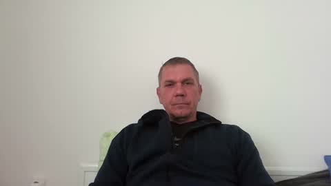 nikan77 online show from April 13, 2026, 7:25 am