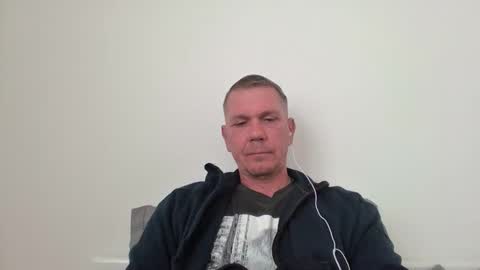 nikan77 online show from April 21, 2026, 7:14 am