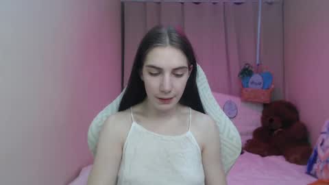 nikastarkk online show from March 31, 2026, 7:03 pm