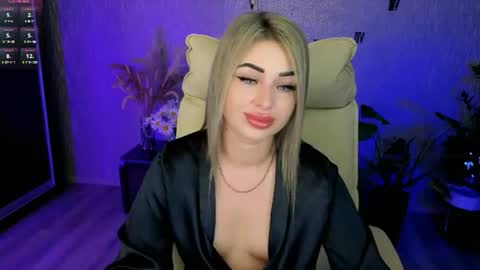 Snapshot of nikastill_ chatting on July 12, 2026, 2:02 am NikaStill online show from July 12, 2026, 2:02 am