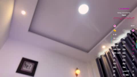 Snapshot of nikavenus chatting on June 5, 2026, 6:52 am Nika online show from June 5, 2026, 6:52 am